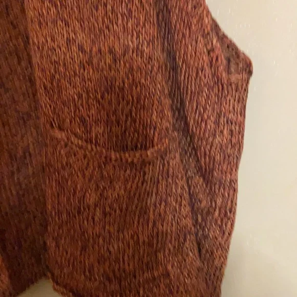 Eskandar sweater vest